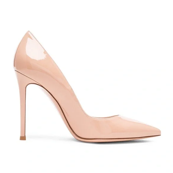 Gianvito Rossi
Vernice Nude Pumps / Heels - Picture 2 of 12